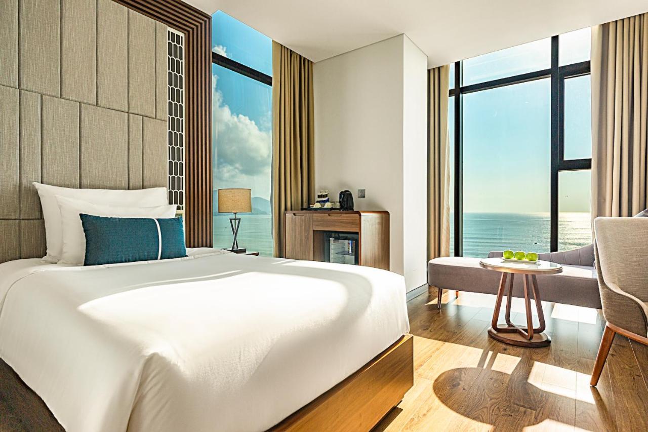 Peninsula Hotel Danang Екстер'єр фото