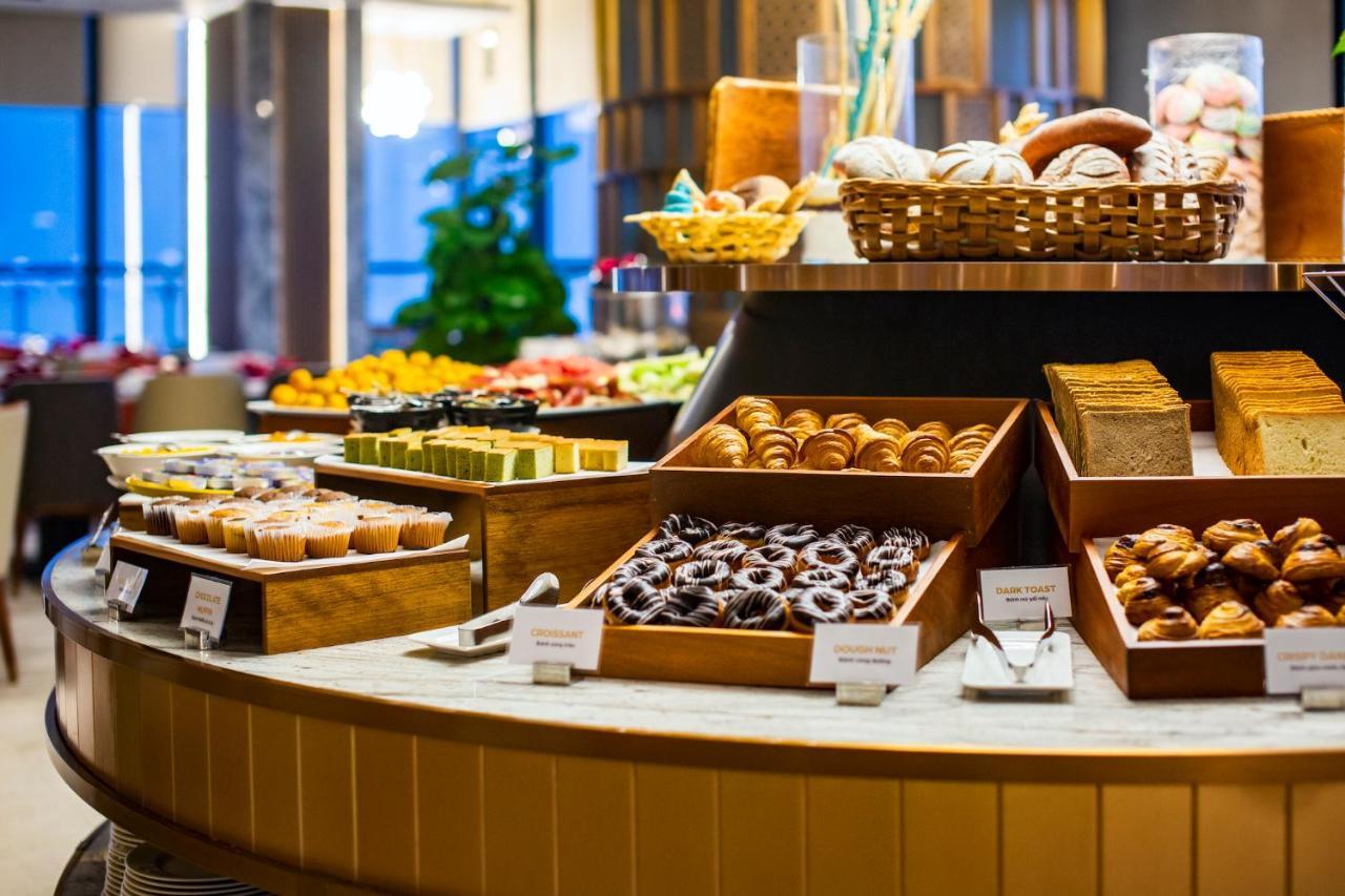 Peninsula Hotel Danang Екстер'єр фото