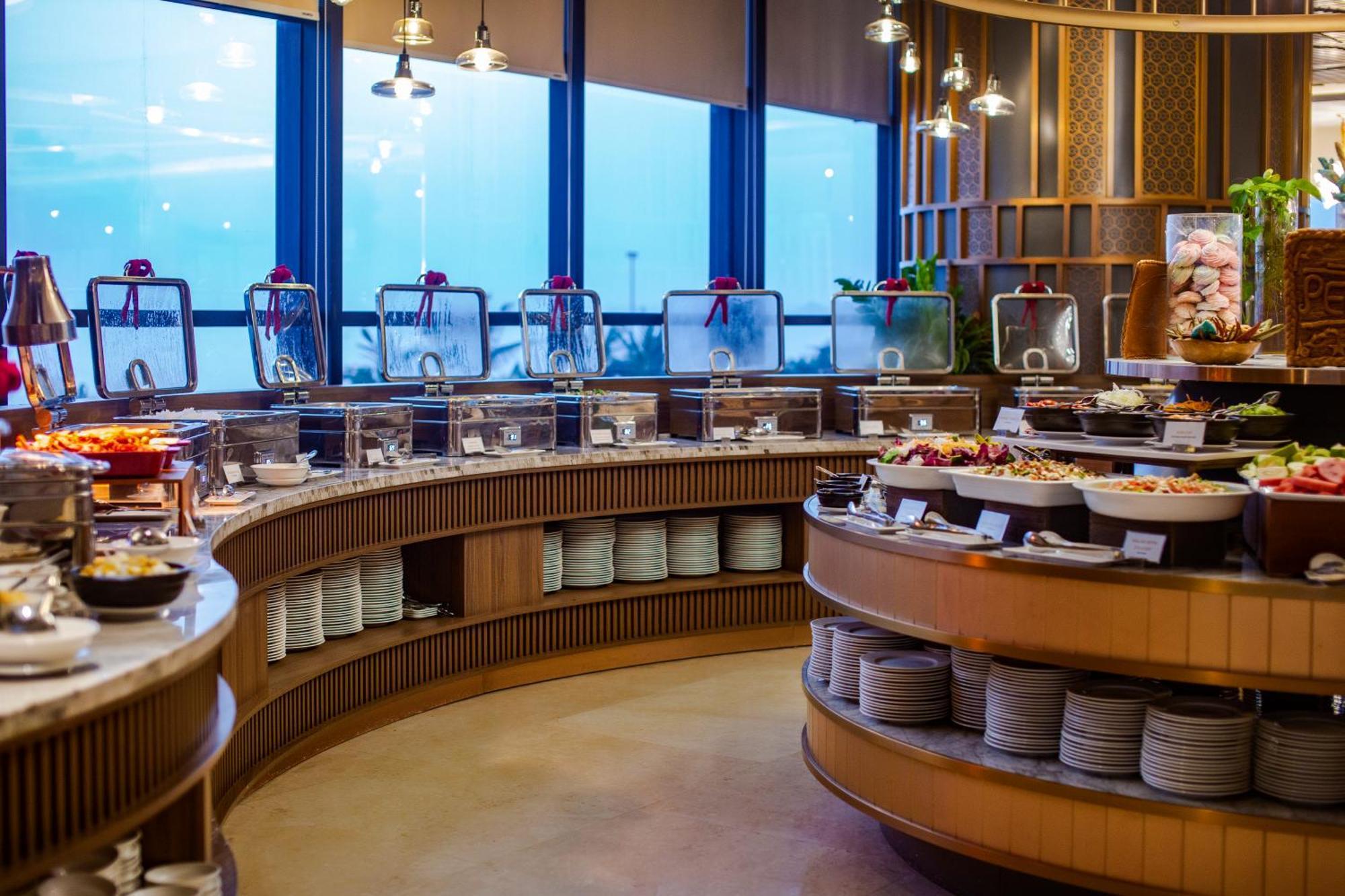 Peninsula Hotel Danang Екстер'єр фото