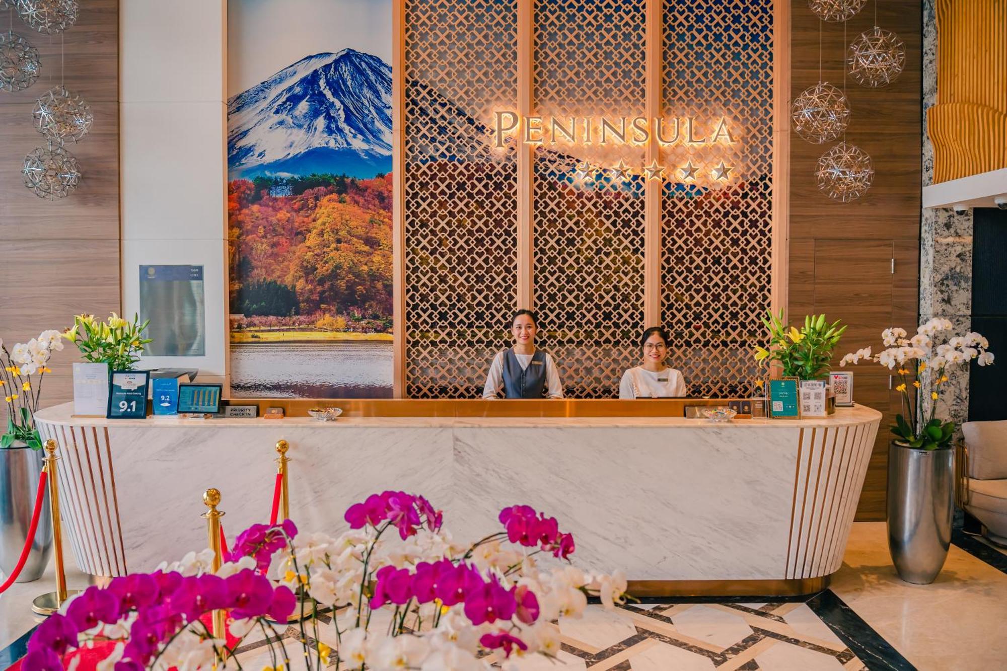 Peninsula Hotel Danang Екстер'єр фото